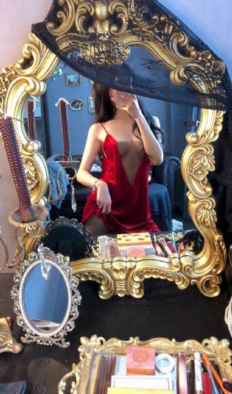 女校春色