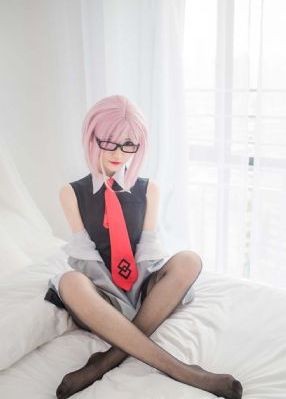 暗夜君王短剧免费观看